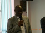 ACCUEIL DES 4 DEPUTES CAMEROUNAIS A ST CHAMOND PAR LE DEPUTE F-R 01: cliquer pour aggrandir